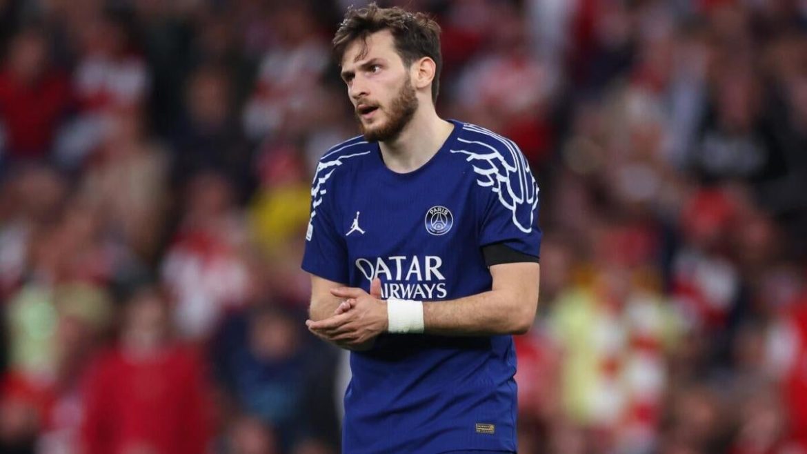 Khvicha Kvaratskhelia: PSG’s January Masterstroke and the Most Impactful Midseason Signing in Football History