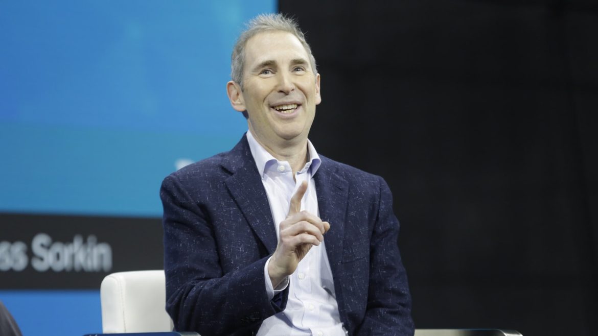 The 1-Word Question That Can Transform Your Career, According to Amazon’s CEO