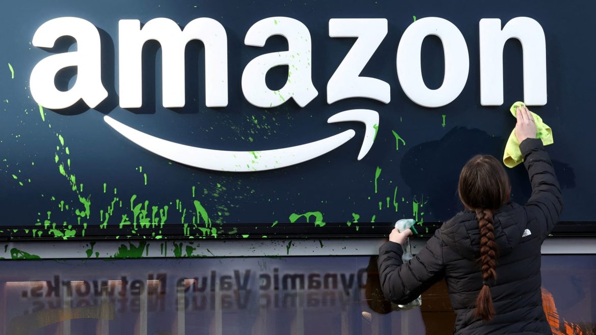 Amazon’s Ad Revenue Soars 19% in Q1, Surpassing Expectations Amid AI Push