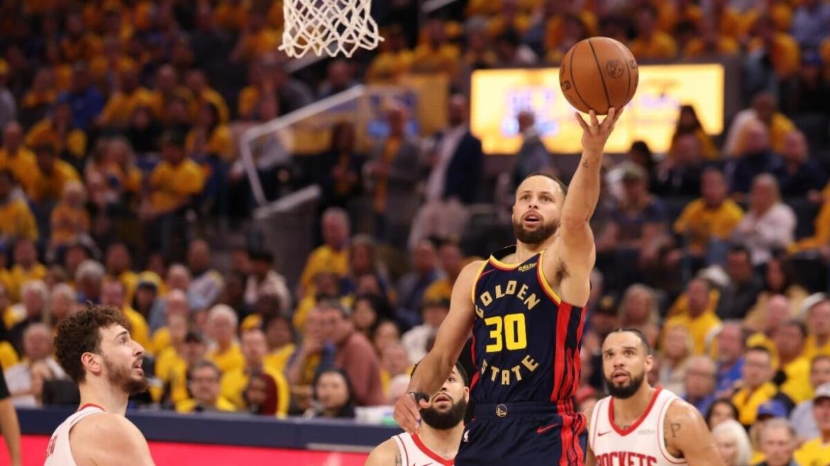 Top NBA Player Props for Warriors vs. Rockets: Betting on Stephen Curry in Playoff Picks