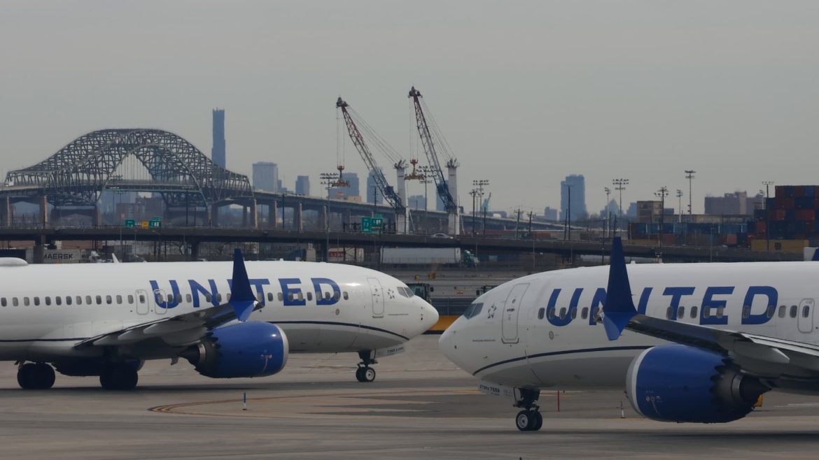 United Airlines Blames FAA Staffing and Tech for Newark Flight Chaos