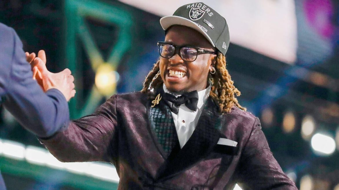 Ashton Jeanty to Wear No. 2 for Raiders, Continuing Boise State Legacy