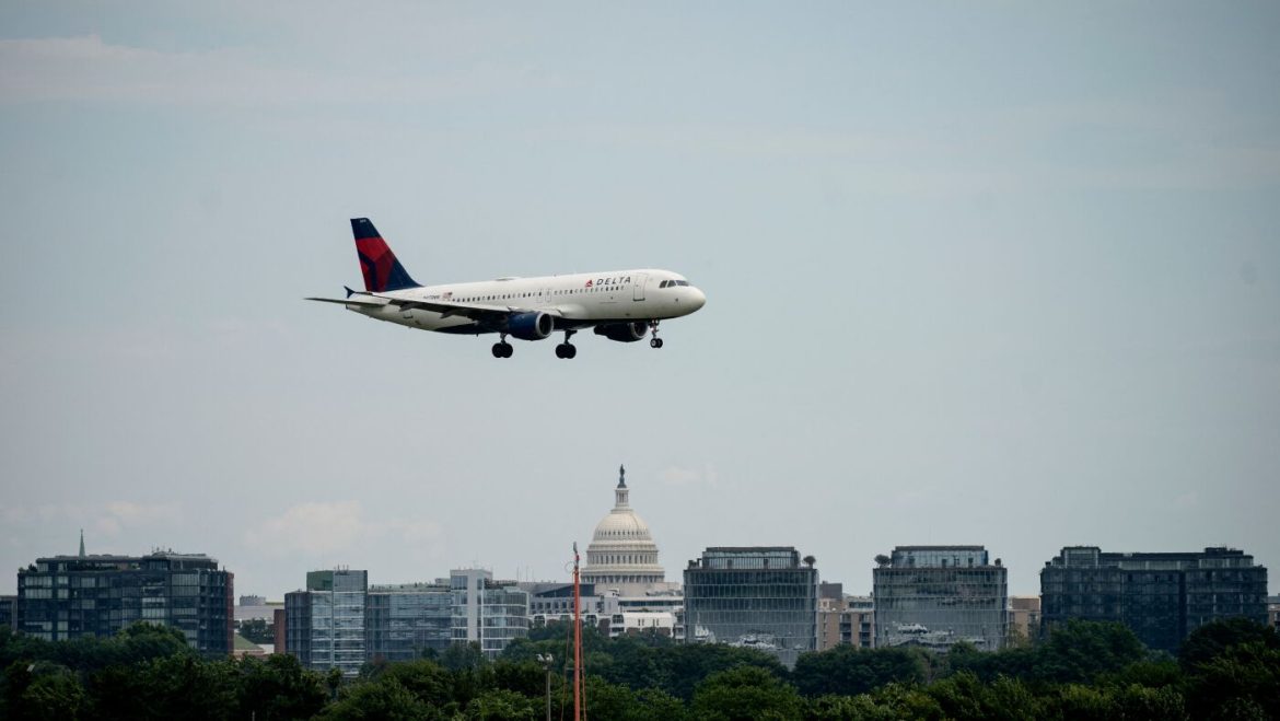 Army Black Hawk Forces Two Jetliners to Abort Landings at DCA Airport