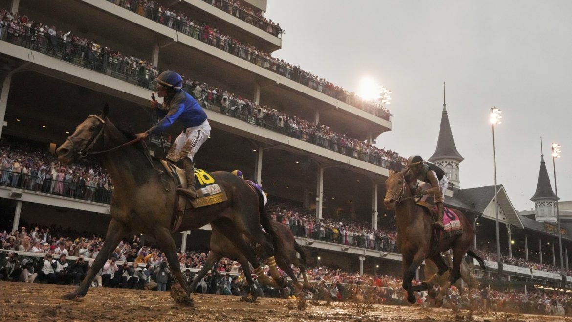 Here’s a compelling English title based on your content:  
Sovereignty Stuns Favorite Journalism in Thrilling Kentucky Derby Victory  
Let me know if you’d like any refinements!