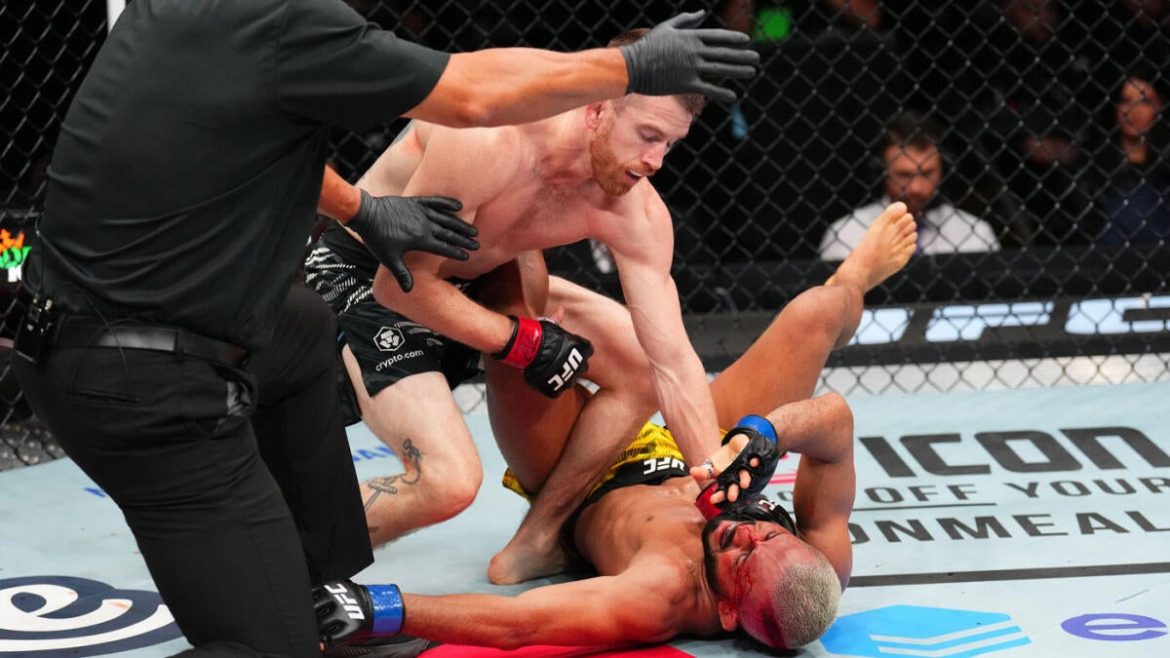 Sandhagen Dominates Figueiredo in UFC Fight Night Before Injury Stoppage