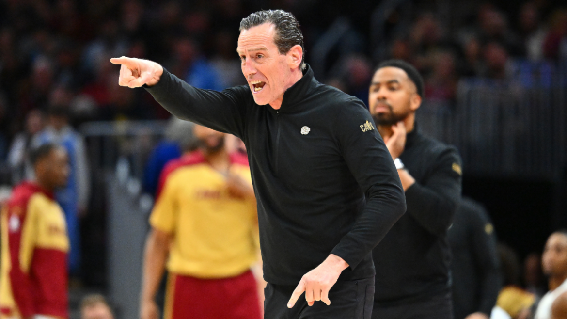 Kenny Atkinson Wins NBA Coach of the Year After Guiding Cavaliers to Top Seed in East