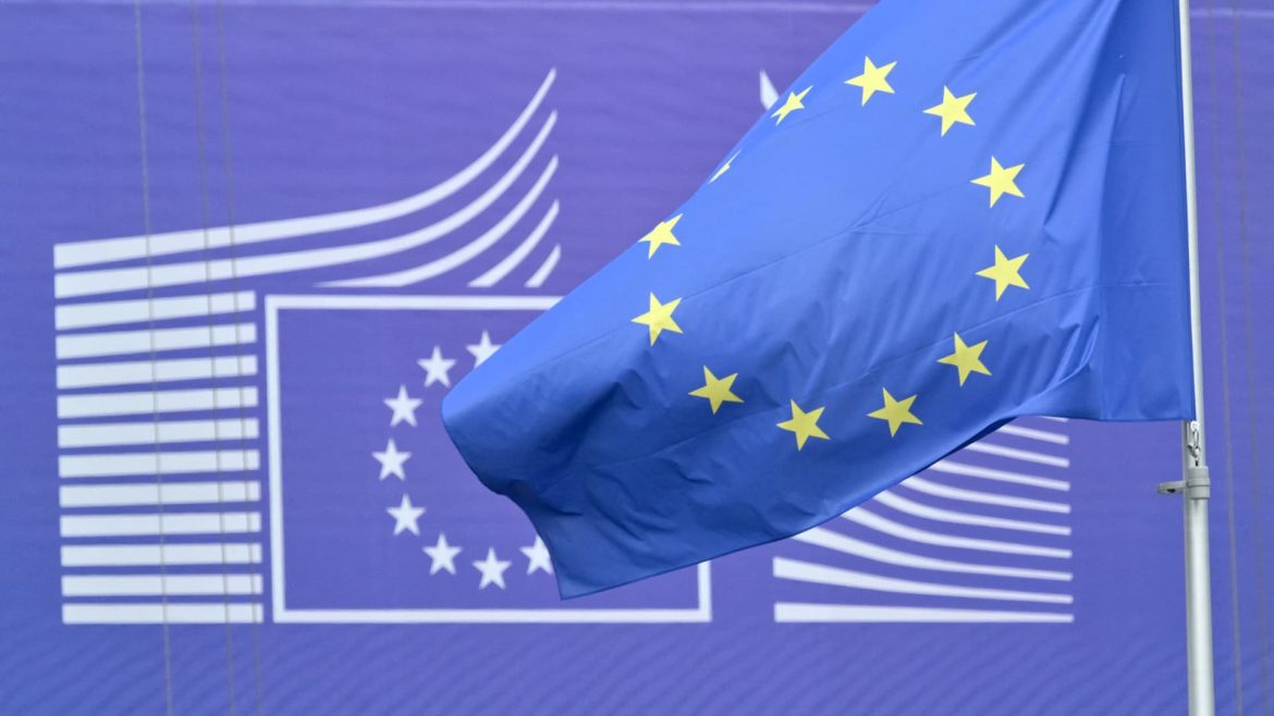 EU Challenges U.S. Tariffs in WTO Dispute Over AI Trade Policies