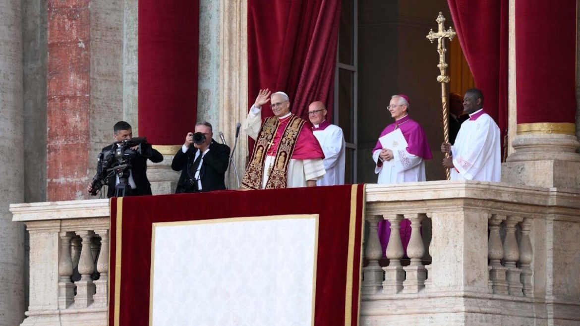 Pope Leo XVI’s Alleged Cubs Fandom Debunked: Brother Claims He’s a White Sox Fan