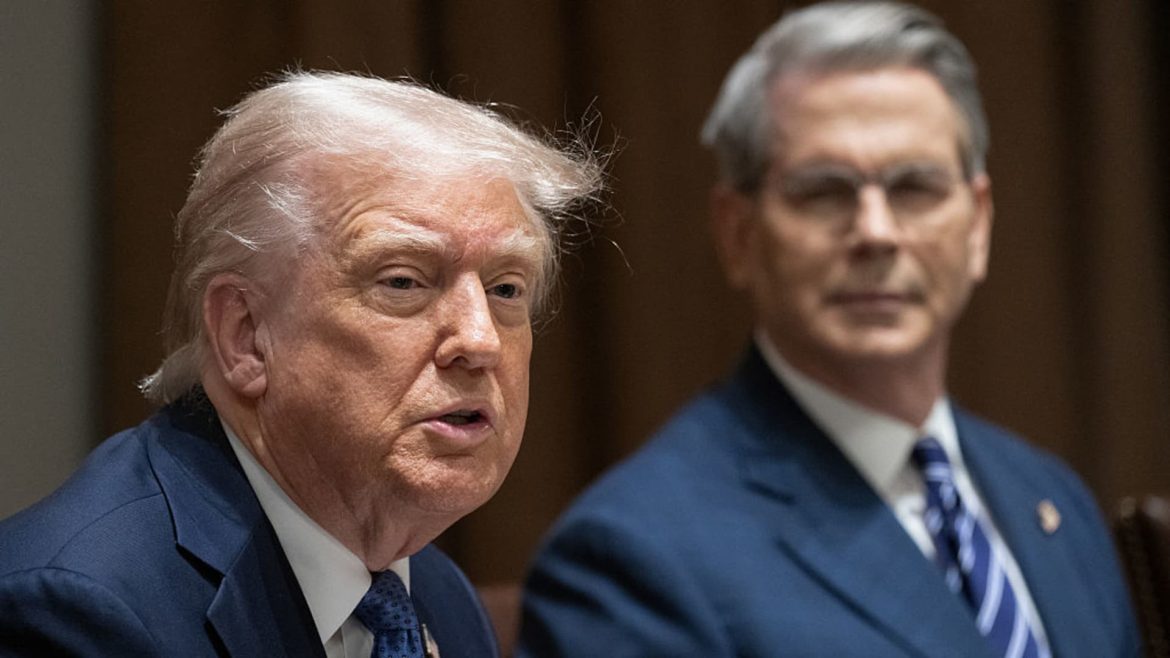 Trump Proposes 80% Tariff on China as Trade Talks Loom