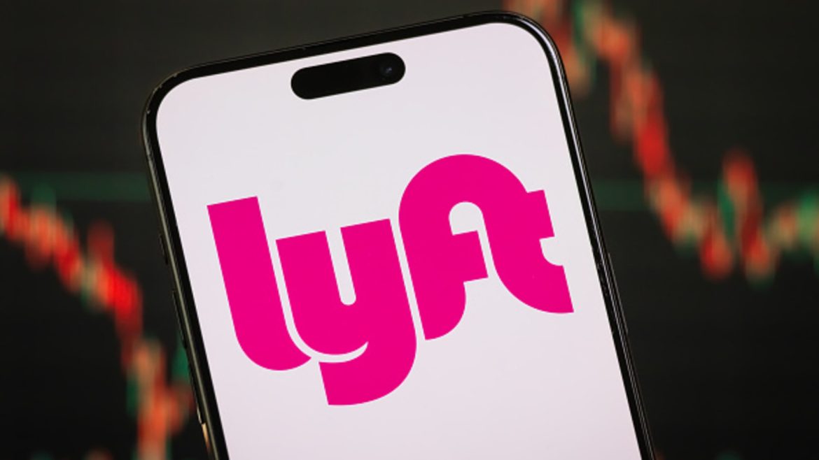 Premarket Movers: Pinterest, Lyft, Coinbase, BP, Affirm Lead the Charge Amid AI Surge