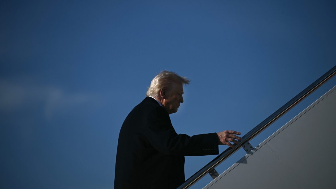 Qatar Reportedly Gifting Trump a New Private Jet