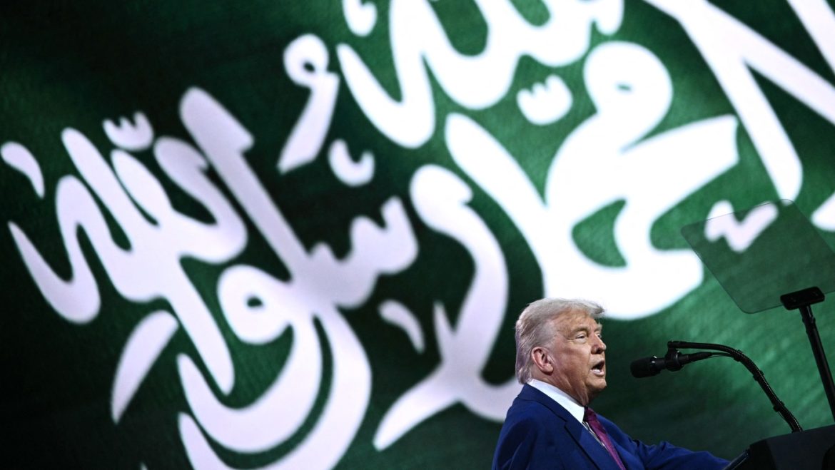 Trump Vows to Lift Syria Sanctions Amid Lucrative Saudi Deals
