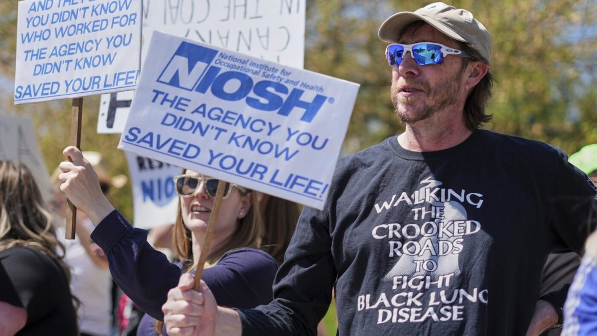 HHS Reinstates Hundreds of Occupational Health Workers Amid Pressure