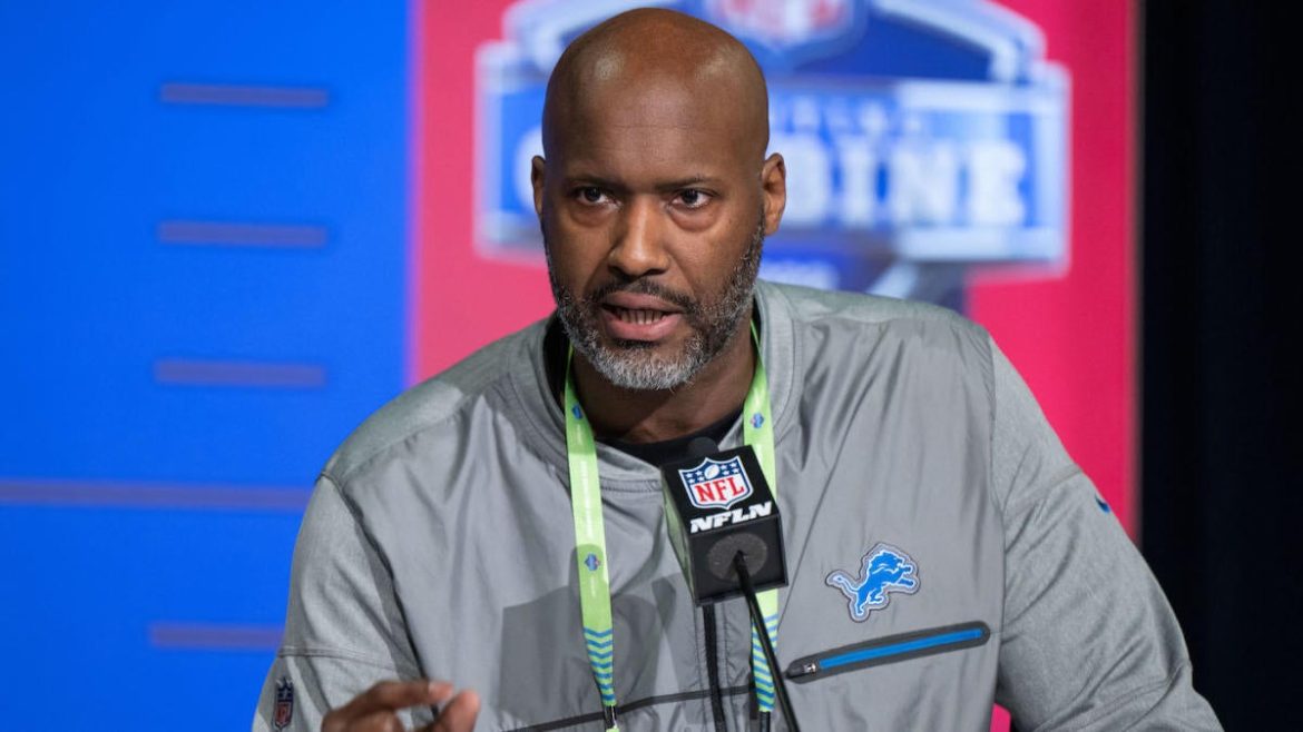Lions Eyeing First-Round Trade to Land Top Pass Rusher in 2025 NFL Draft