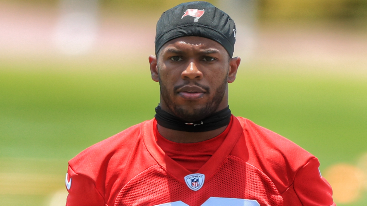 Shilo Sanders Shines in Buccaneers Minicamp, Earning Praise from Todd Bowles