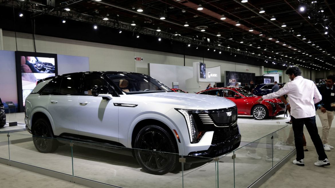 Cadillac’s Electric Vehicles Lure Tesla Owners and New Buyers Alike