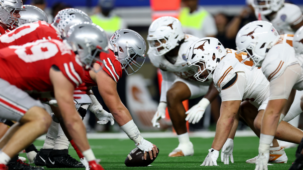 Week 1 College Football Odds and Predictions: Early Picks for Ohio State-Texas, Alabama-Florida State, and More