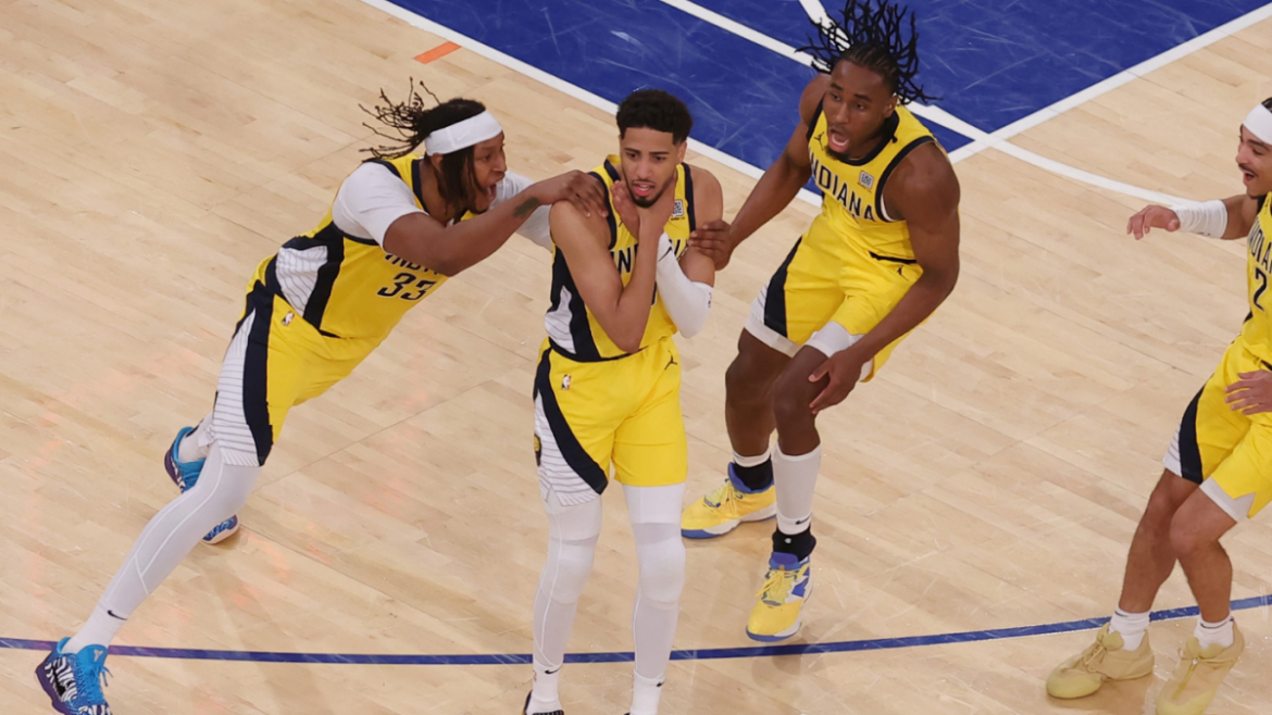Knicks Blow Big Lead as Haliburton’s Clutch Shot Seals Wild Win for Pacers