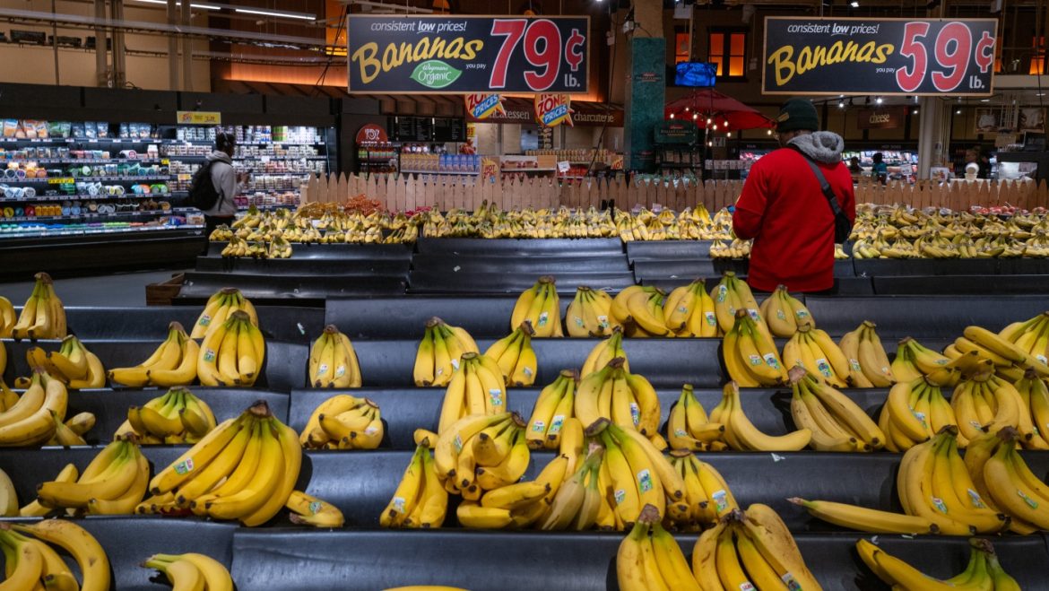 States Push Back Against USDA Over Food Stamp Data Demand
