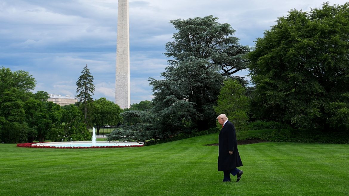 Trump’s Threat of Heavy Tariffs on EU Trade and iPhones Stirs Controversy
