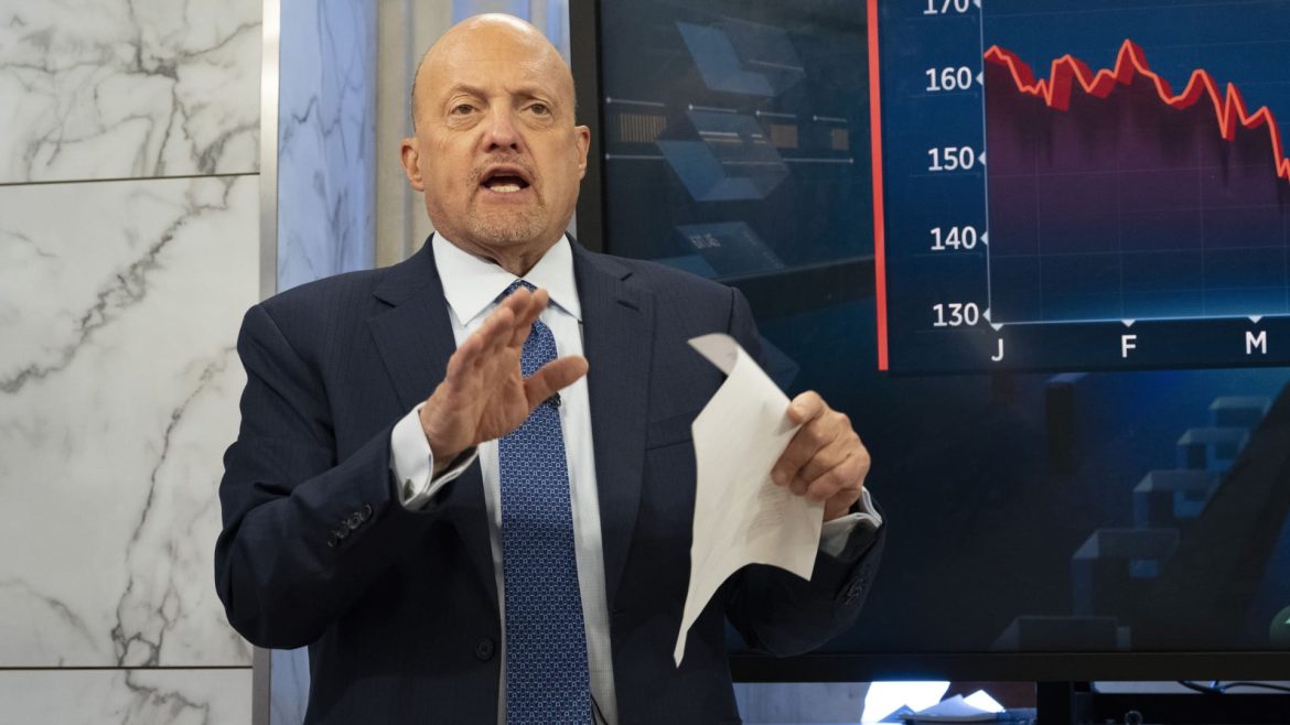 Jim Cramer Calls Trump an ‘Administrator of Pain’ Amid Renewed Tough Trade Talk