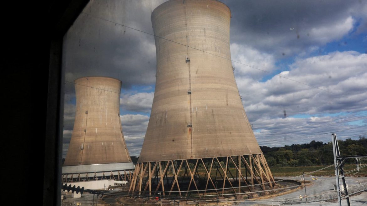 Trump Accelerates Nuclear Reactor Deployment with NRC Overhaul Orders