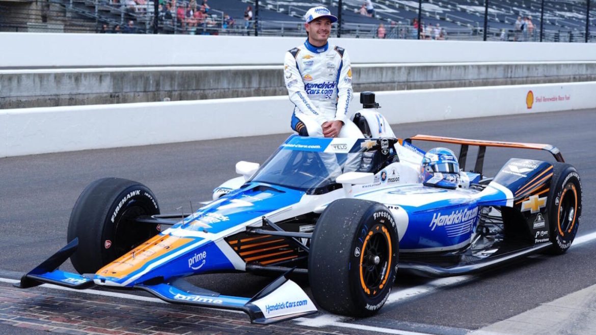 Kyle Larson Targets 2025 Indy 500 to Complete Indy-Charlotte Double as NASCAR Star
