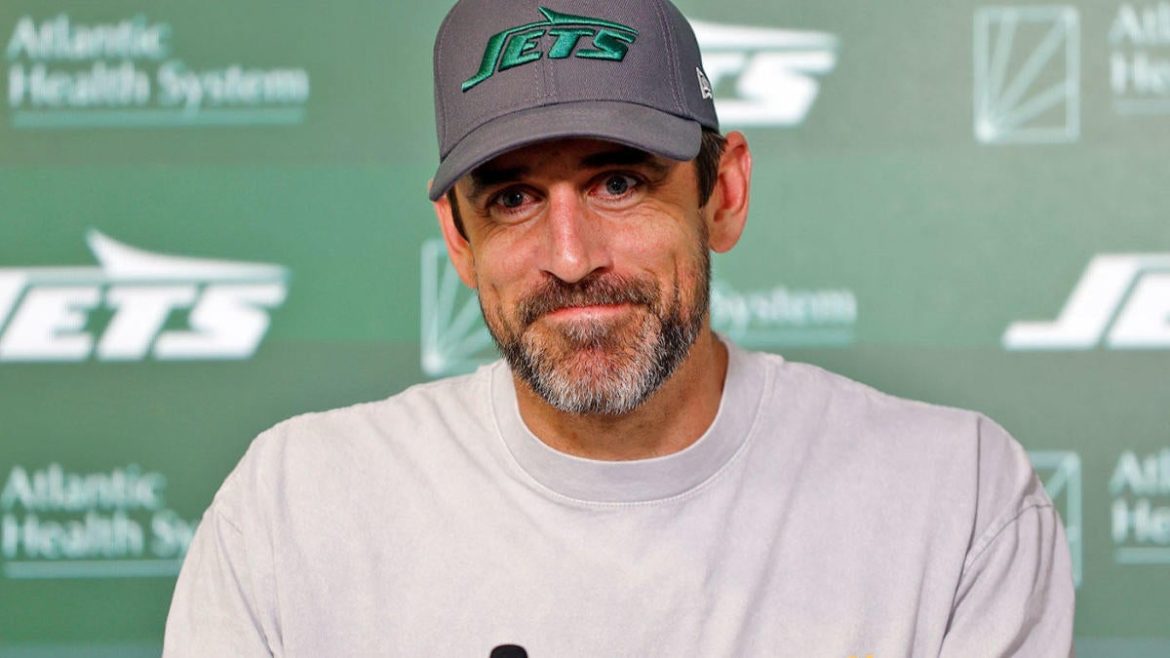 Aaron Rodgers Signals Move to Steelers, Dismisses Saints as Destination