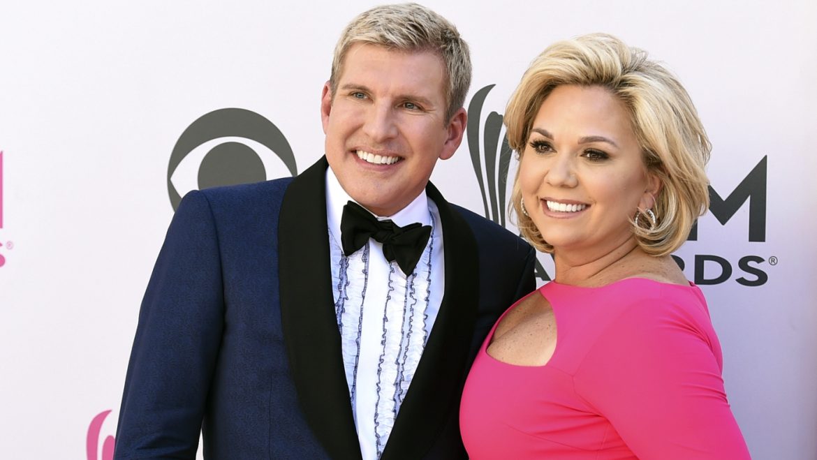 Trump Pardons Todd and Julie Chrisley in Fraud Case