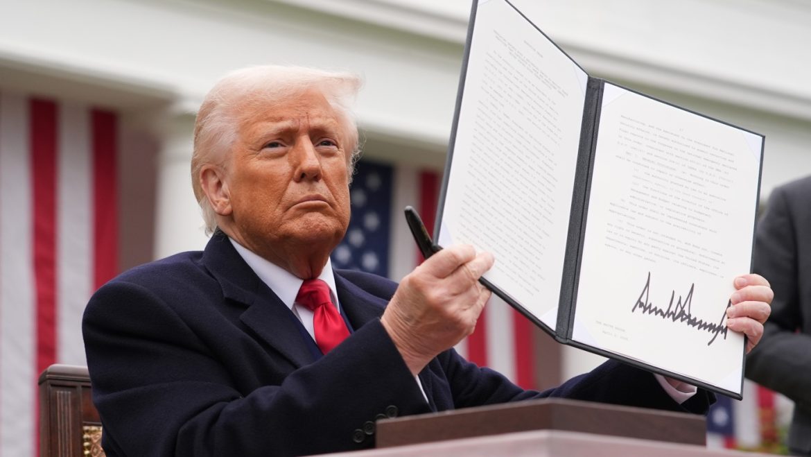 Federal Court Overturns Trump Tariffs; Hungary’s Appeal Among U.S. Conservatives Explored