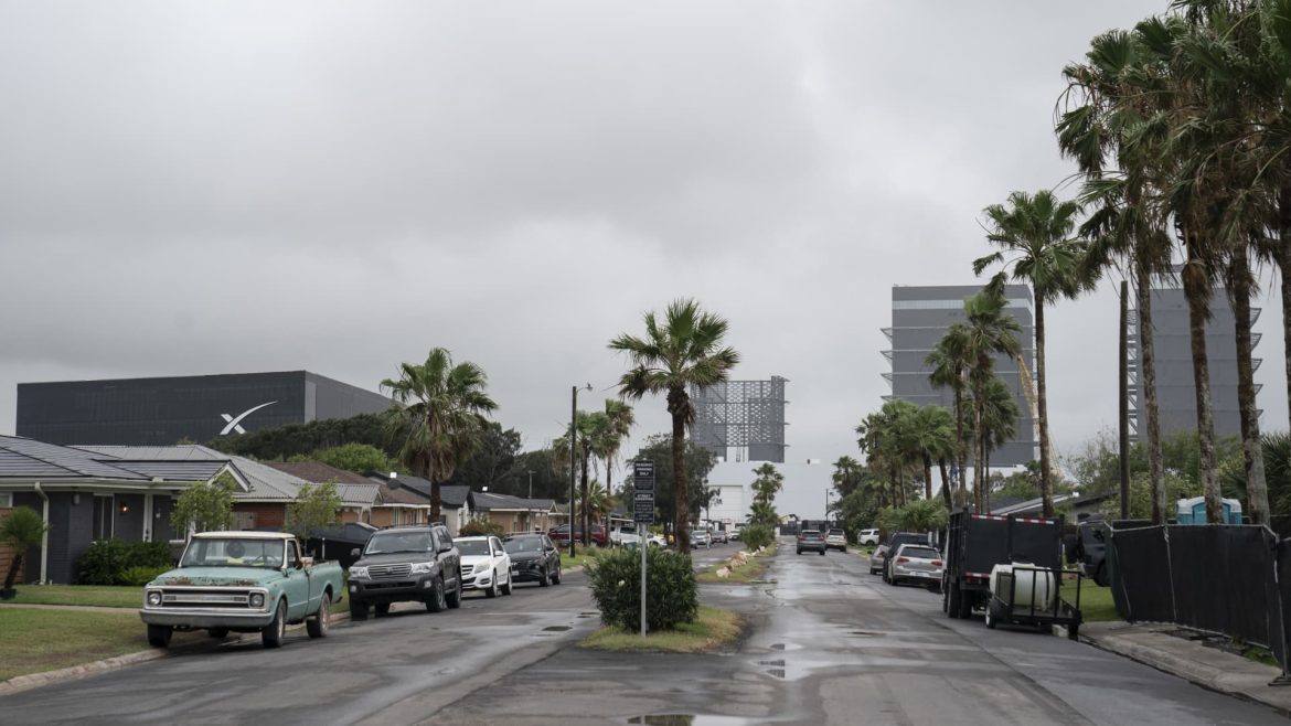 SpaceX’s Texas Town Warns Residents of Possible Loss of Property Use Rights