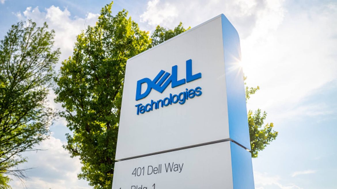 Dell Boosts Full-Year Profit Forecast Driven by Surging AI Demand