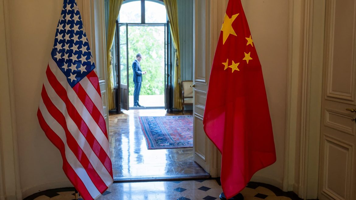 U.S.-China Talks Stall, Awaiting Trump and Xi Intervention: Treasury Secretary Bessent