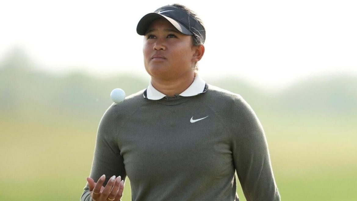 Amari Avery Uses Fellow Competitor’s Clubs at U.S. Women’s Open After Bag Mix-Up Amid Break-In Scare