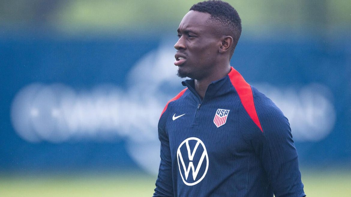USMNT Star Folarin Balogun Exits Training Camp Due to Ankle Injury