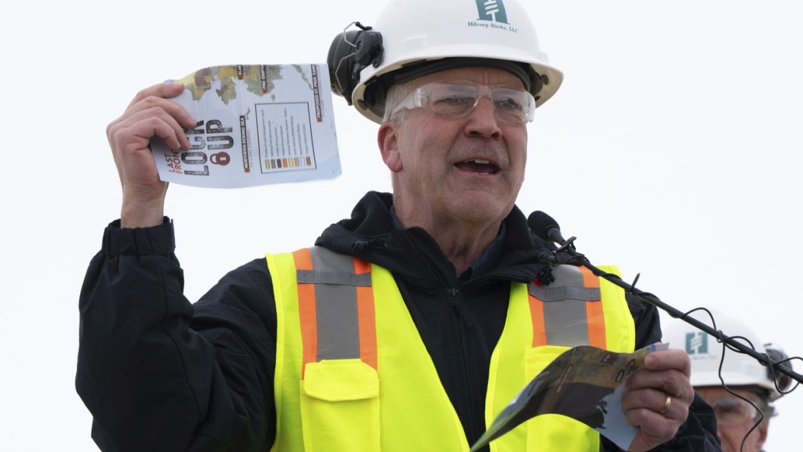 Top Trump Officials Visit Alaska Oil Field as Drilling Expansion Gains Momentum