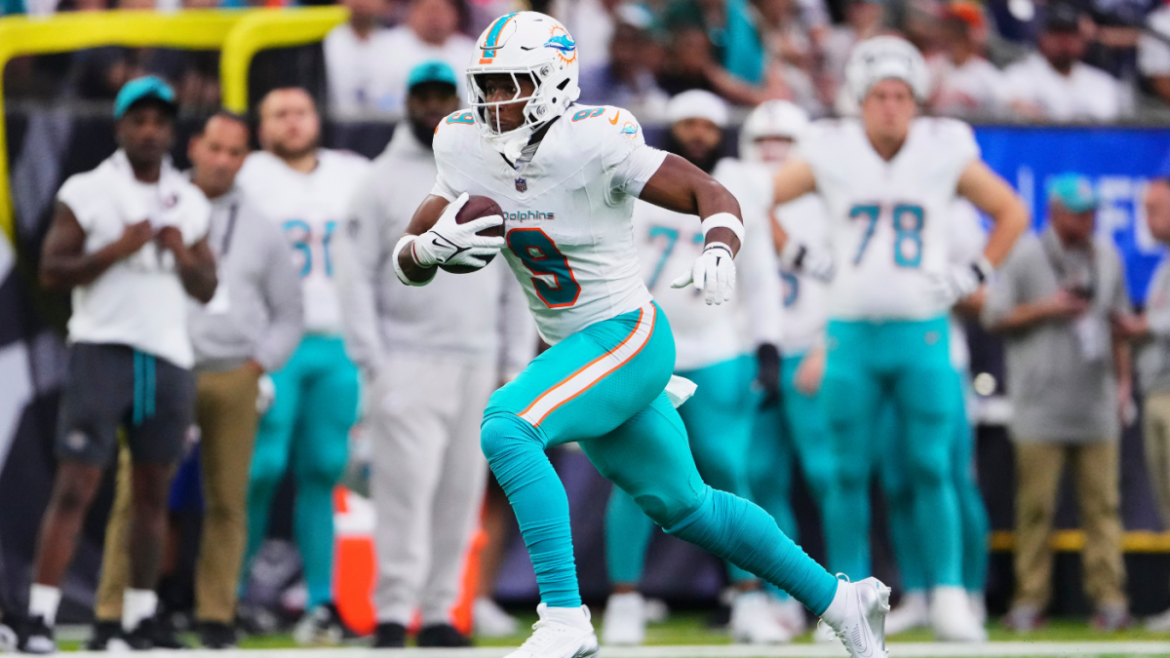 Why Jonnu Smith Is the Perfect Fit for Steelers and Could Boost Their Aaron Rodgers Chase
