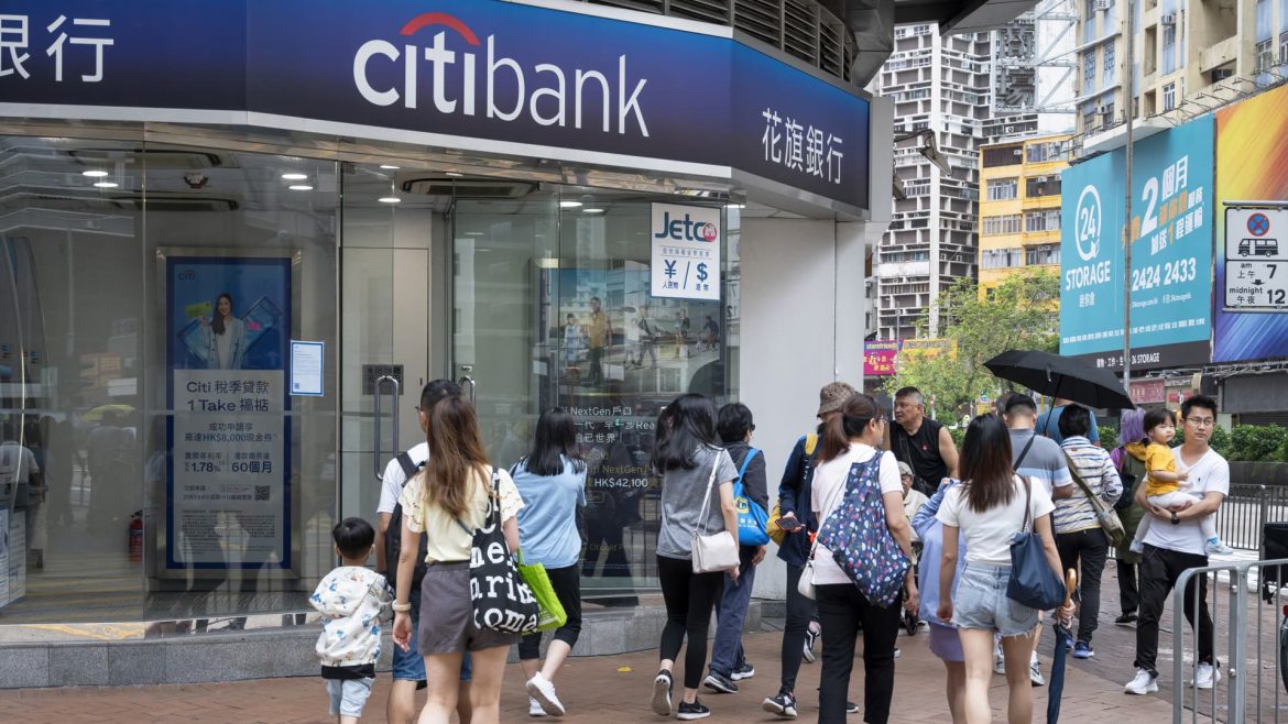 Citi to Slash 3,500 Tech Jobs in China Amid Global Bank Cost-Cutting Trends