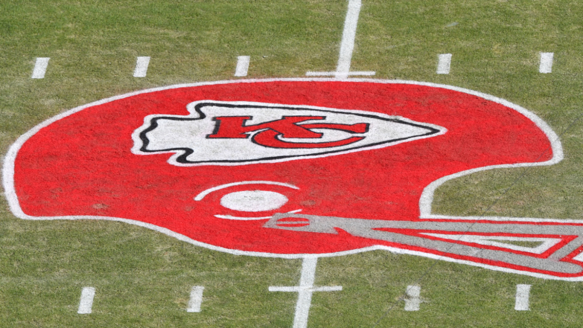 Missouri Senate Passes Incentive Plan to Keep Chiefs and Royals in State