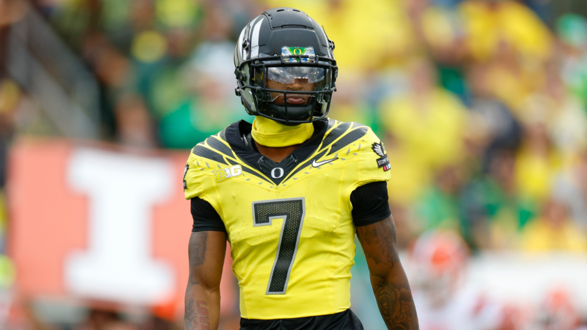 Evan Stewart Knee Injury Clouds Oregon WR’s 2025 Season Outlook