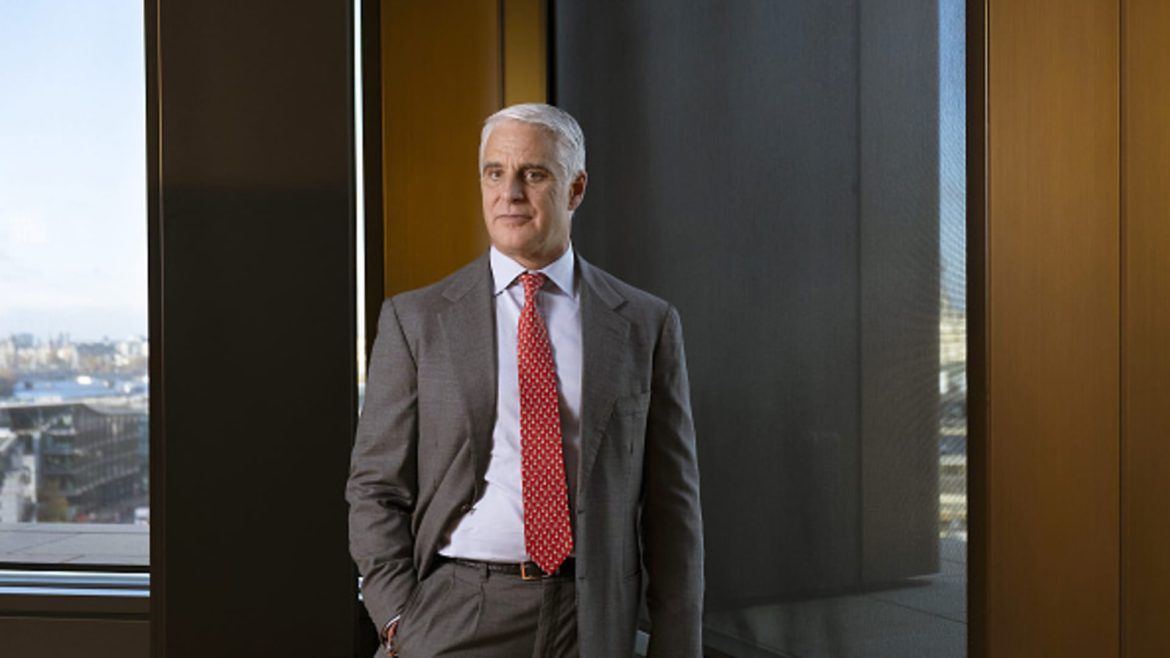UniCredit CEO: Commerzbank Shares Overvalued for Takeover Bid