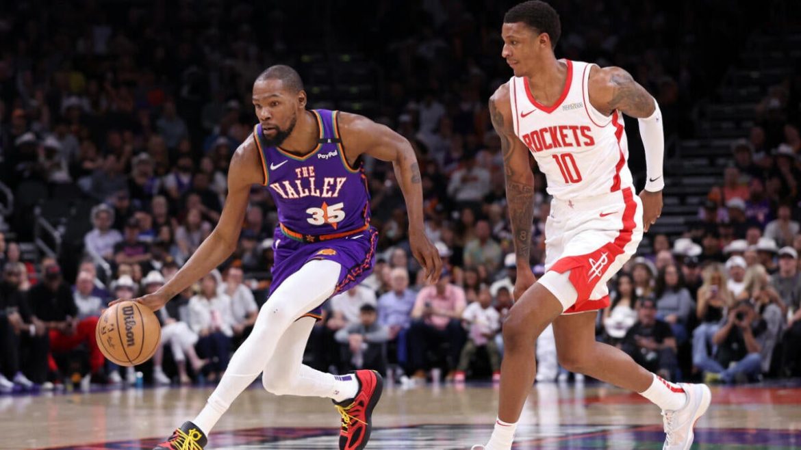 NBA Trade Buzz: Top 5 Teams Eyeing Kevin Durant with Clear Favorite Emerging