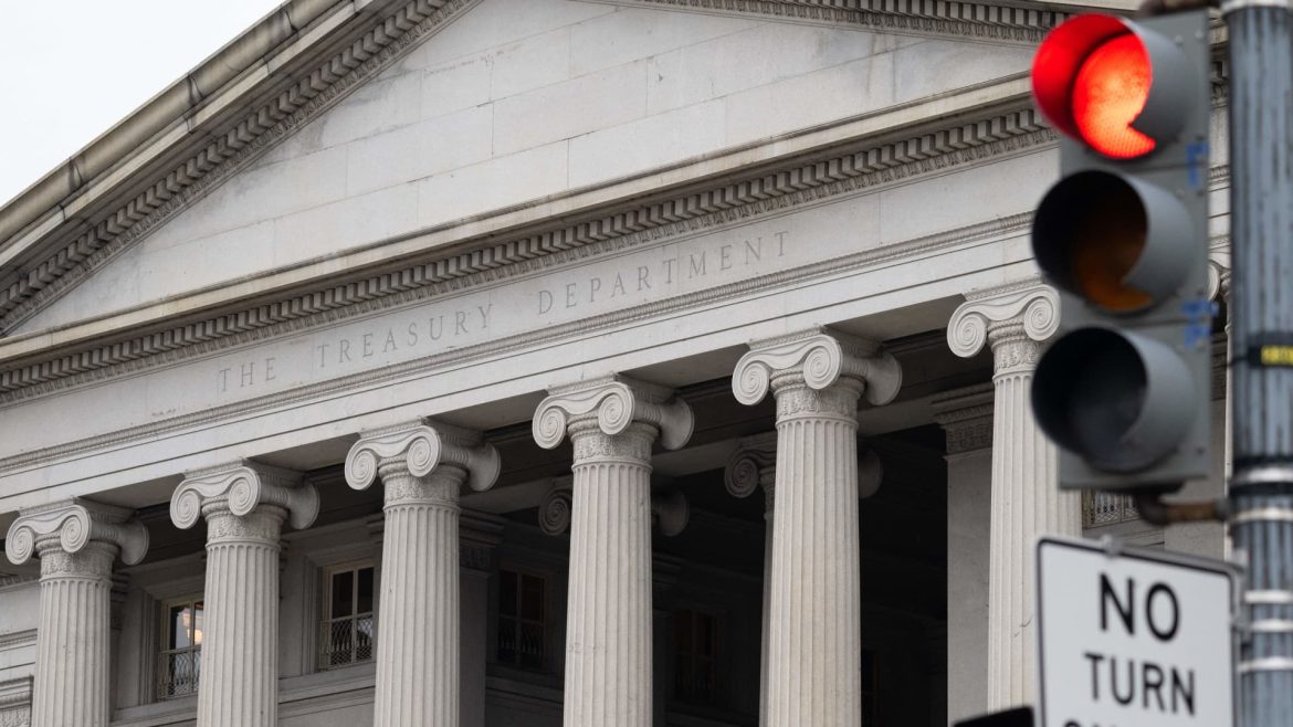 U.S. Budget Deficit Soars to $316 Billion in May, Annual Shortfall Climbs 14%