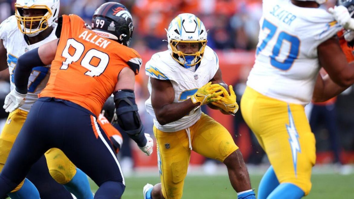 J.K. Dobbins Claps Back at Chargers After Joining AFC West Rival Broncos