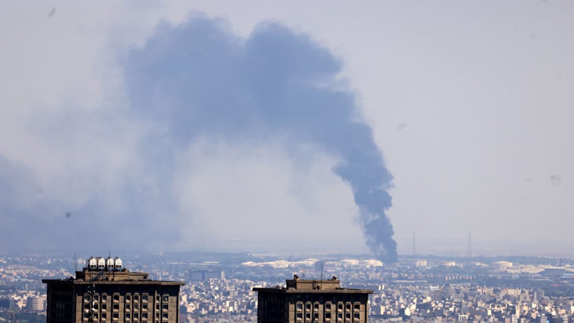 Oil Markets Baffled: Analysts Struggle to Predict Impact of Israel-Iran Tensions
