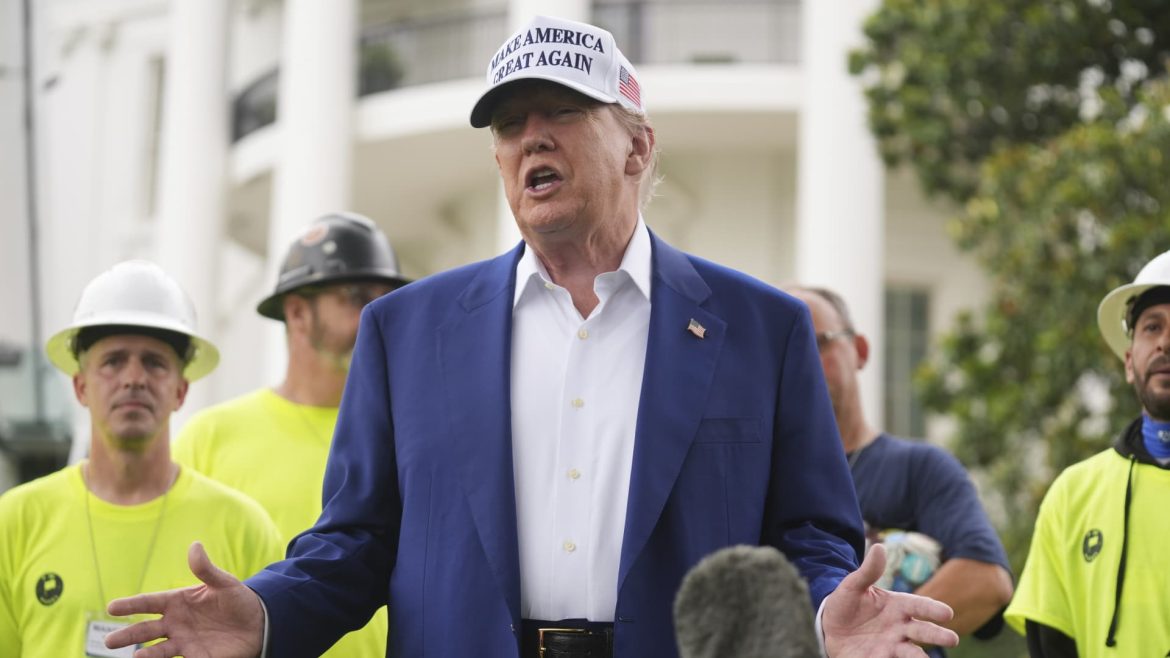 Trump Criticizes Powell Ahead of Fed Meeting