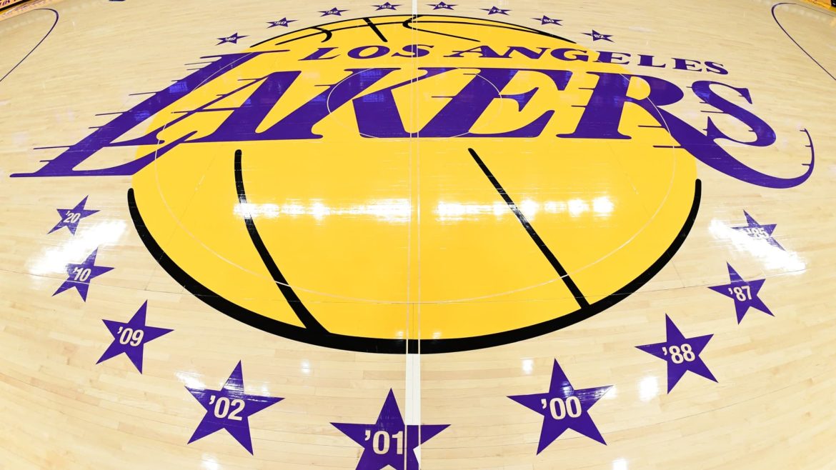 Buss Family to Part Ways with Los Angeles Lakers: Report