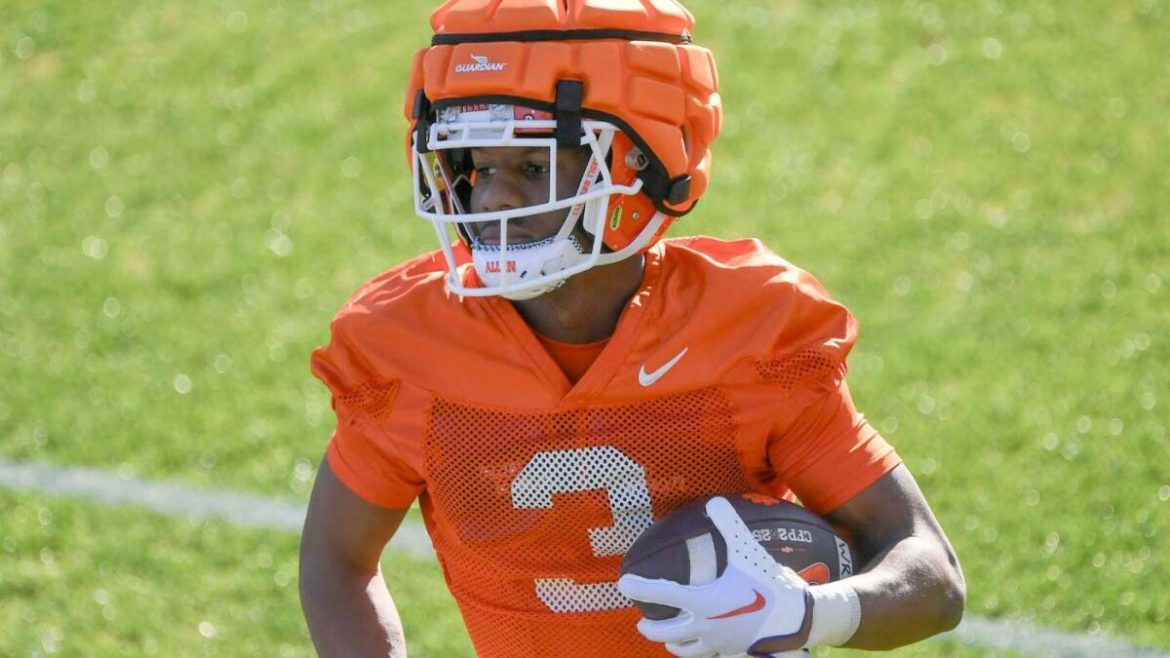 Clemson Parts Ways with Four-Star Freshman Marquise Henderson