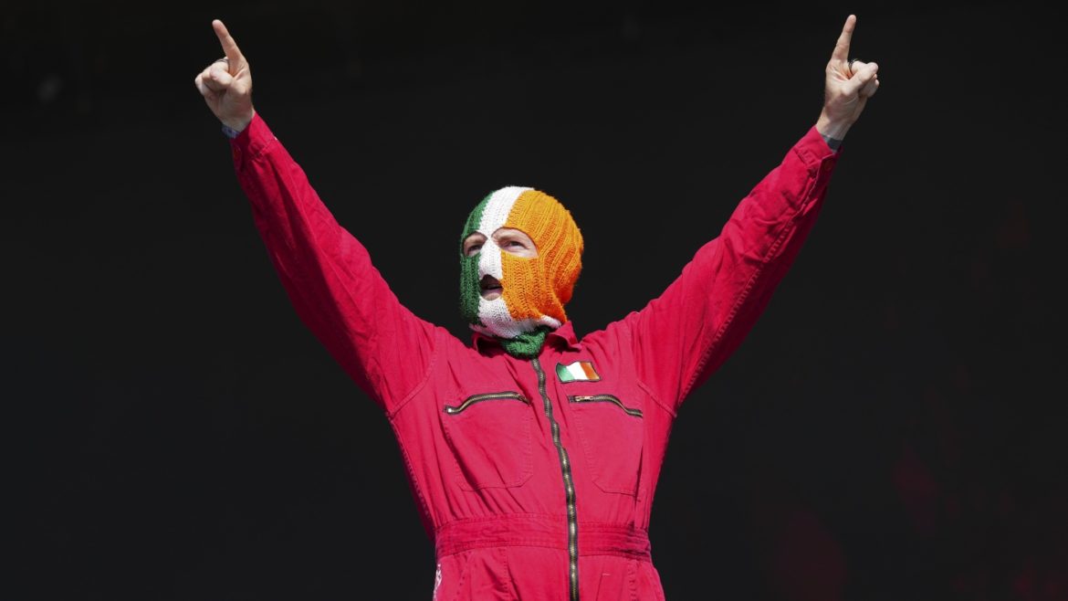Kneecap’s Glastonbury Gig Amid Flak