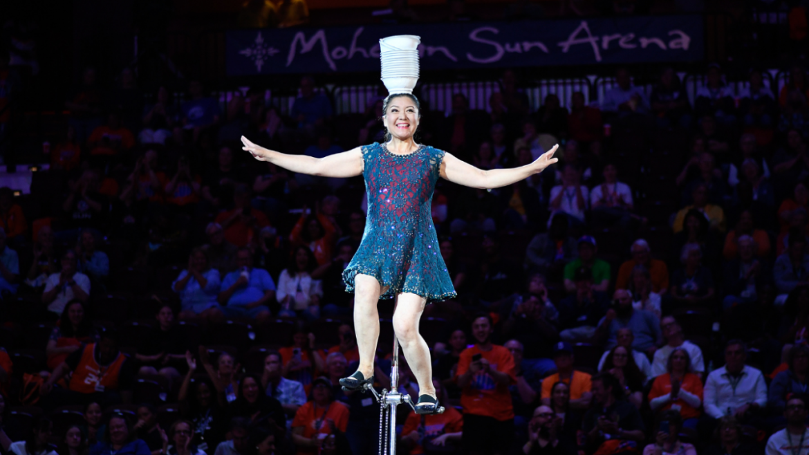 Red Panda’s Tumble Halts Halftime Show